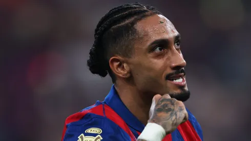 Arábia Saudita faz oferta por Raphinha, do Barcelona. Foto: Yasser Bakhsh/Getty Images