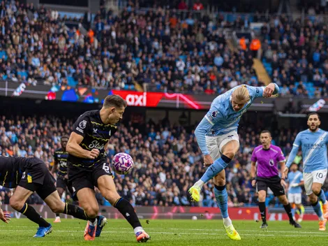 Manchester City enfrenta Everton na briga pelo título