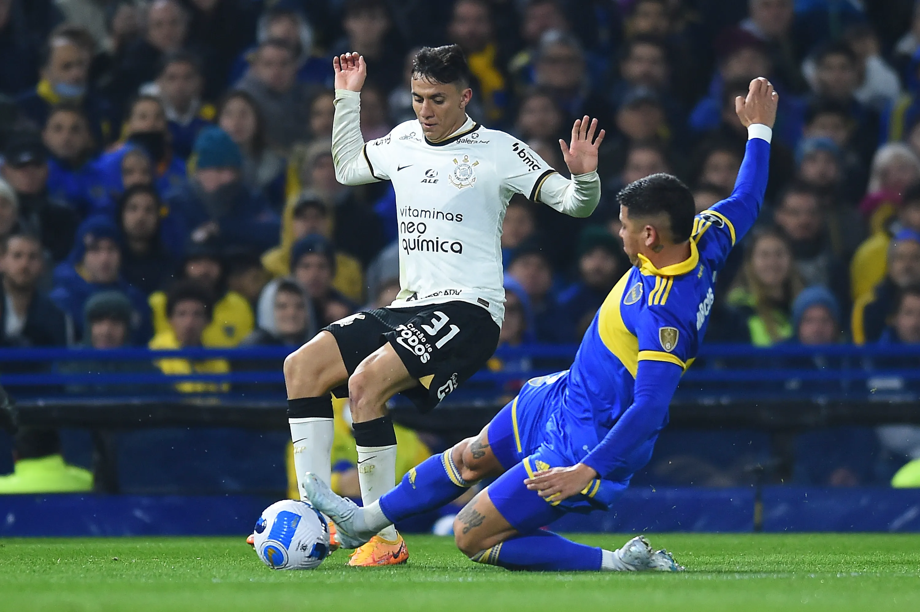 Gustavo Mantuan vs Boca Jrs. Foto: Marcelo Endelli/Getty Images