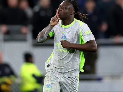 Jeremy Doku se destaca em empate do City