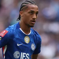 Barcelona fica sem João Pedro e mira Gonçalo Ramos