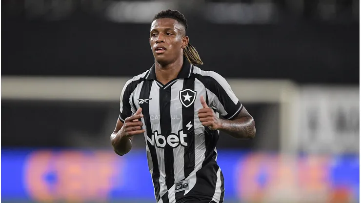 Danilo é alvo do Atlético de Madrid. Thiago Ribeiro/AGIF.