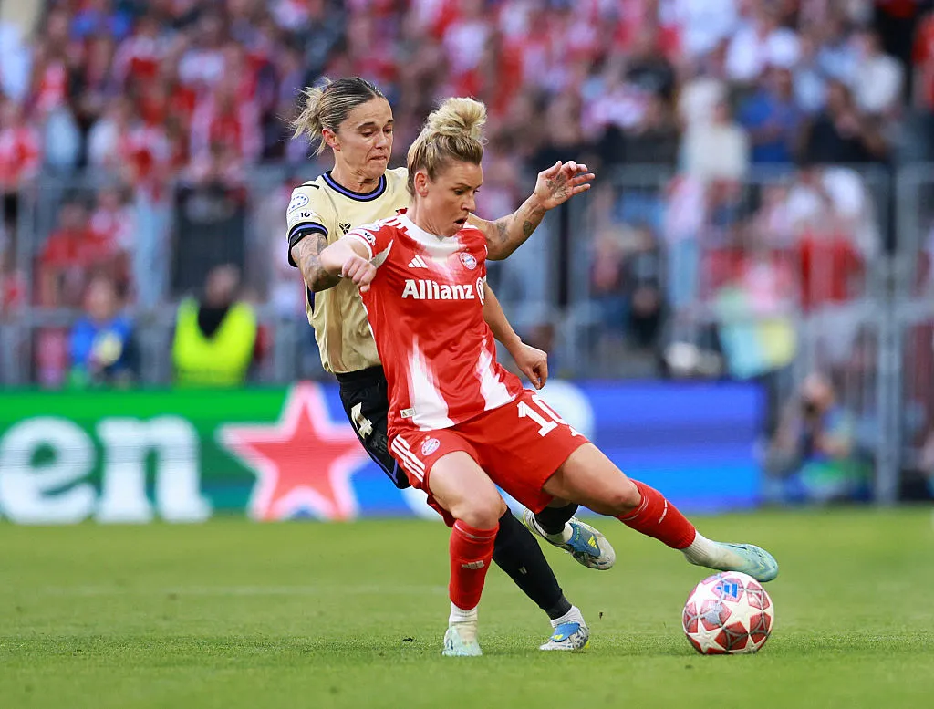Mapi León atuando pelo Barcelona – Foto: Jasmin Walter/Getty Images