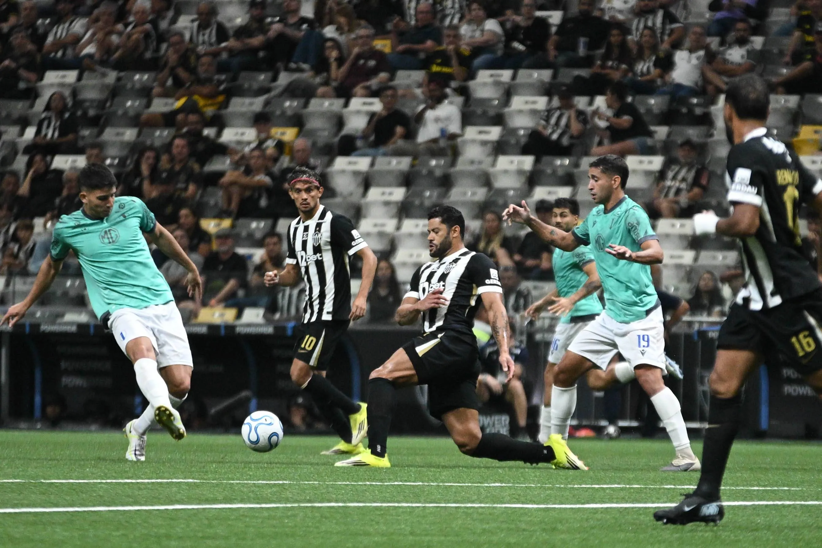 Atlético-MG x Juventud no primeiro turno da Copa Sul-Americana. Foto: IMAGO / TheNews2
