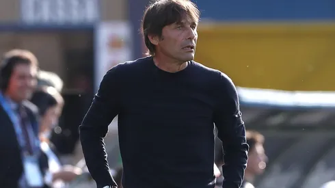 Conte, treinador da Napoli. (Photo by Marco Luzzani/Getty Images)