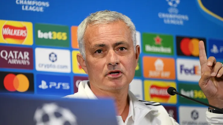 Técnico José Mourinho. (Foto: Alex Broadway/Getty Images)