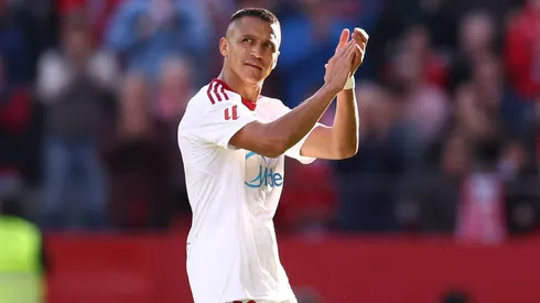 Alexis Sánchez está de saída do Sevilla e tem acordo avançado com o Internacional. (Foto: Fran Santiago/Getty Images)