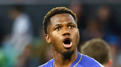 Ansu Fati comemorando gol pelo Monaco. Foto: IMAGO / PRESSE SPORTS