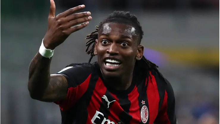 Rafael Leão deve deixar o Milan em breve. (Photo by Marco Luzzani/Getty Images)