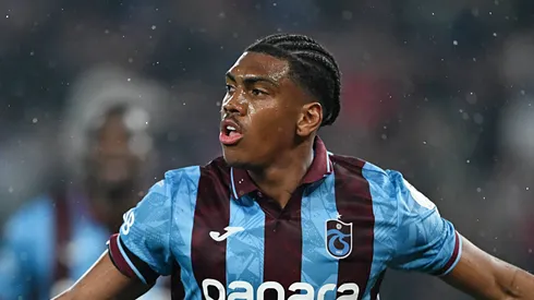 Felipe Augusto comemorando em jogo do Trabzonspor. Foto: IMAGO / Anadolu Agency