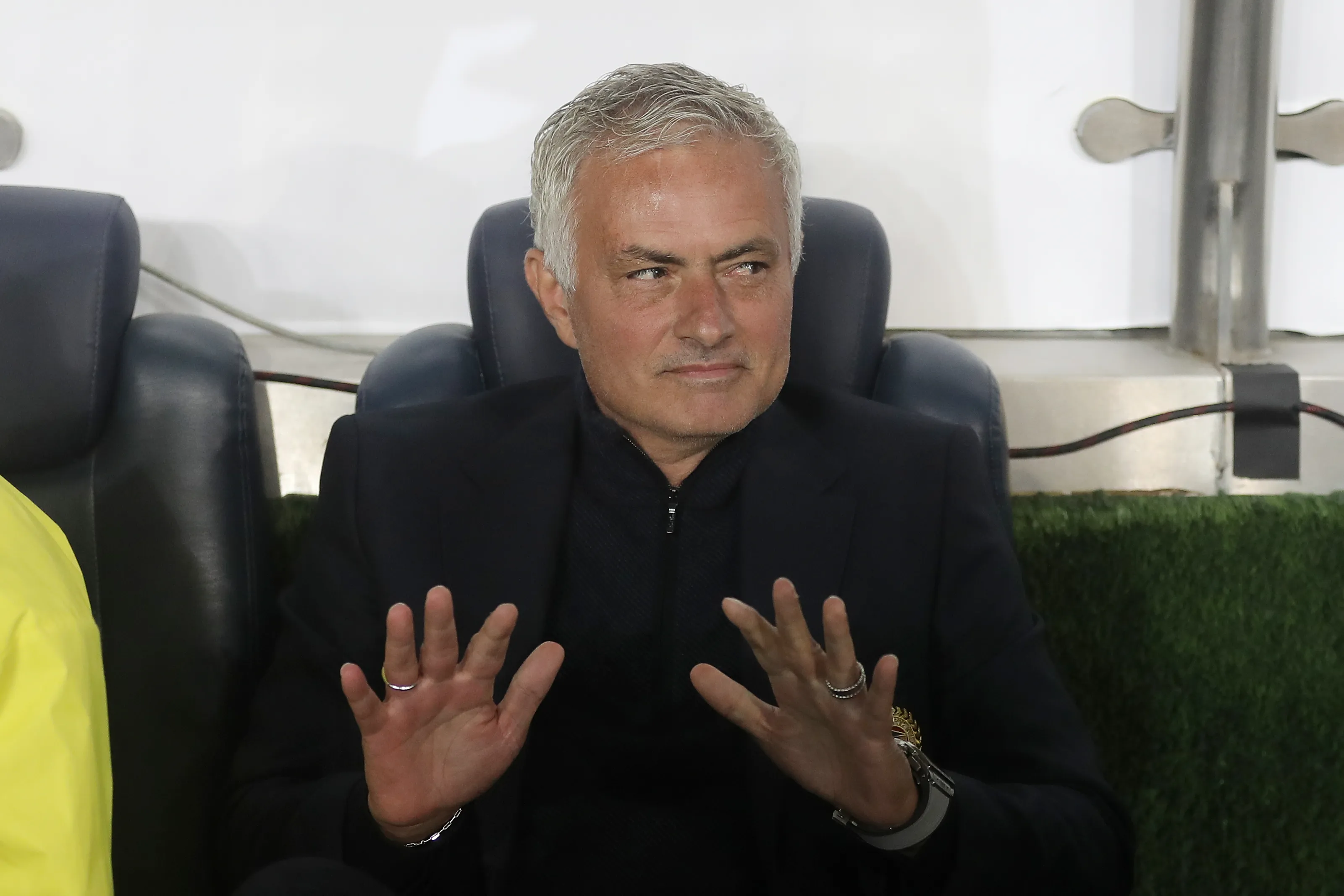 Mourinho aguarda definição de Florentino Pérez. Foto: Burak Kara/Getty Images