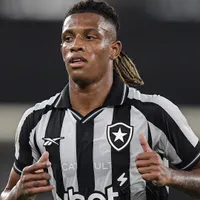 Arsenal avançou nas conversas por Danilo, do Botafogo