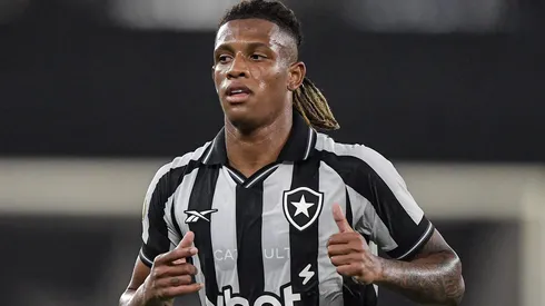 Arsenal avança nas conversas pela contratação de Danilo, do Botafogo. Foto: Thiago Ribeiro/AGIF