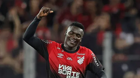 Kevin Viveros, atacante do Athletico Paranaense. (Photo by Heuler Andrey/Getty Images)