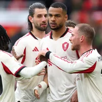 Em clássico decisivo, Liverpool recebe o Chelsea para selar vaga na Champions