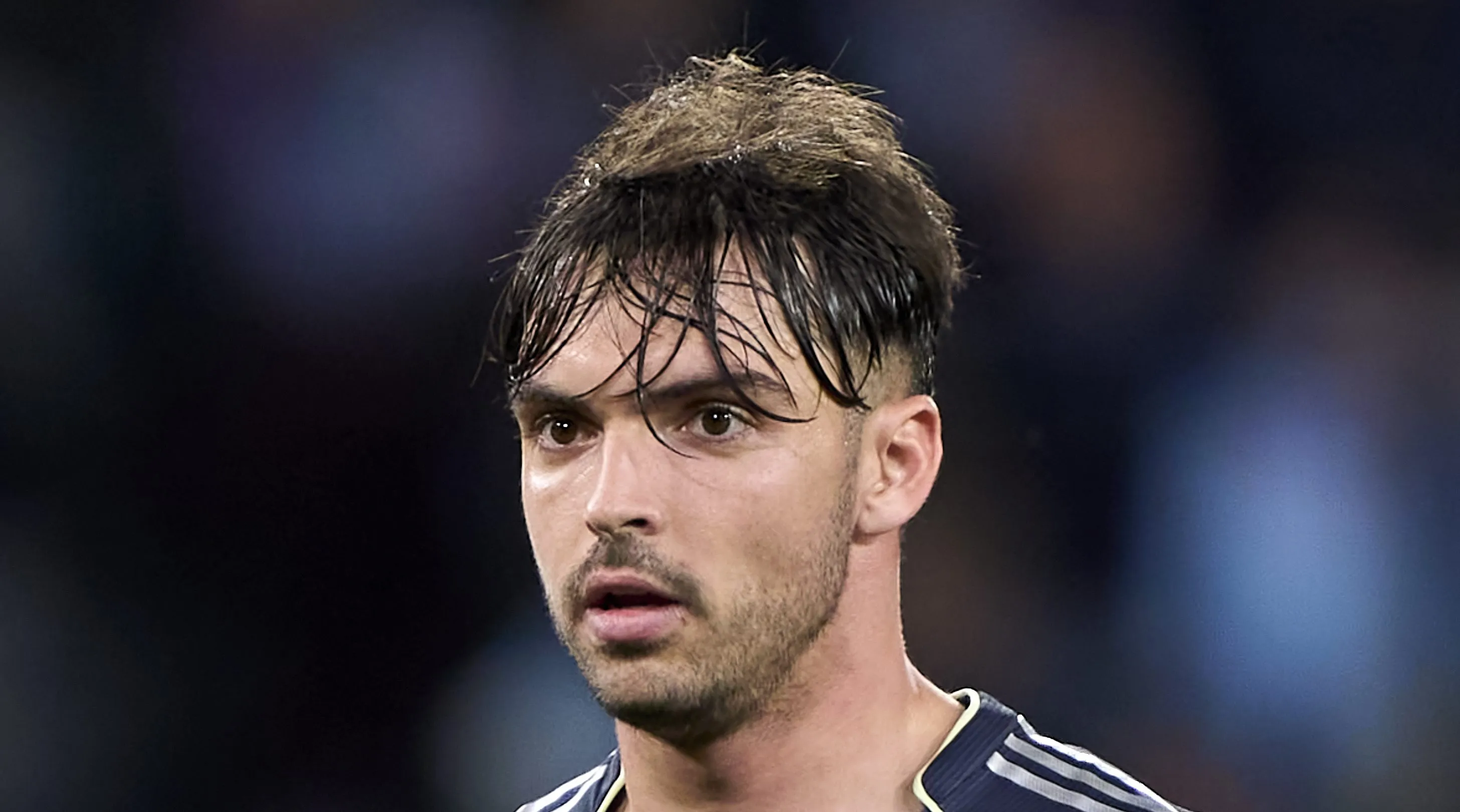 Asencio em campo pelo Real Madrid