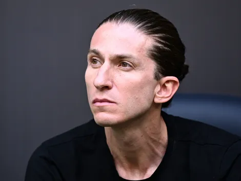 Chelsea acelera busca e Filipe Luís cresce nos bastidores