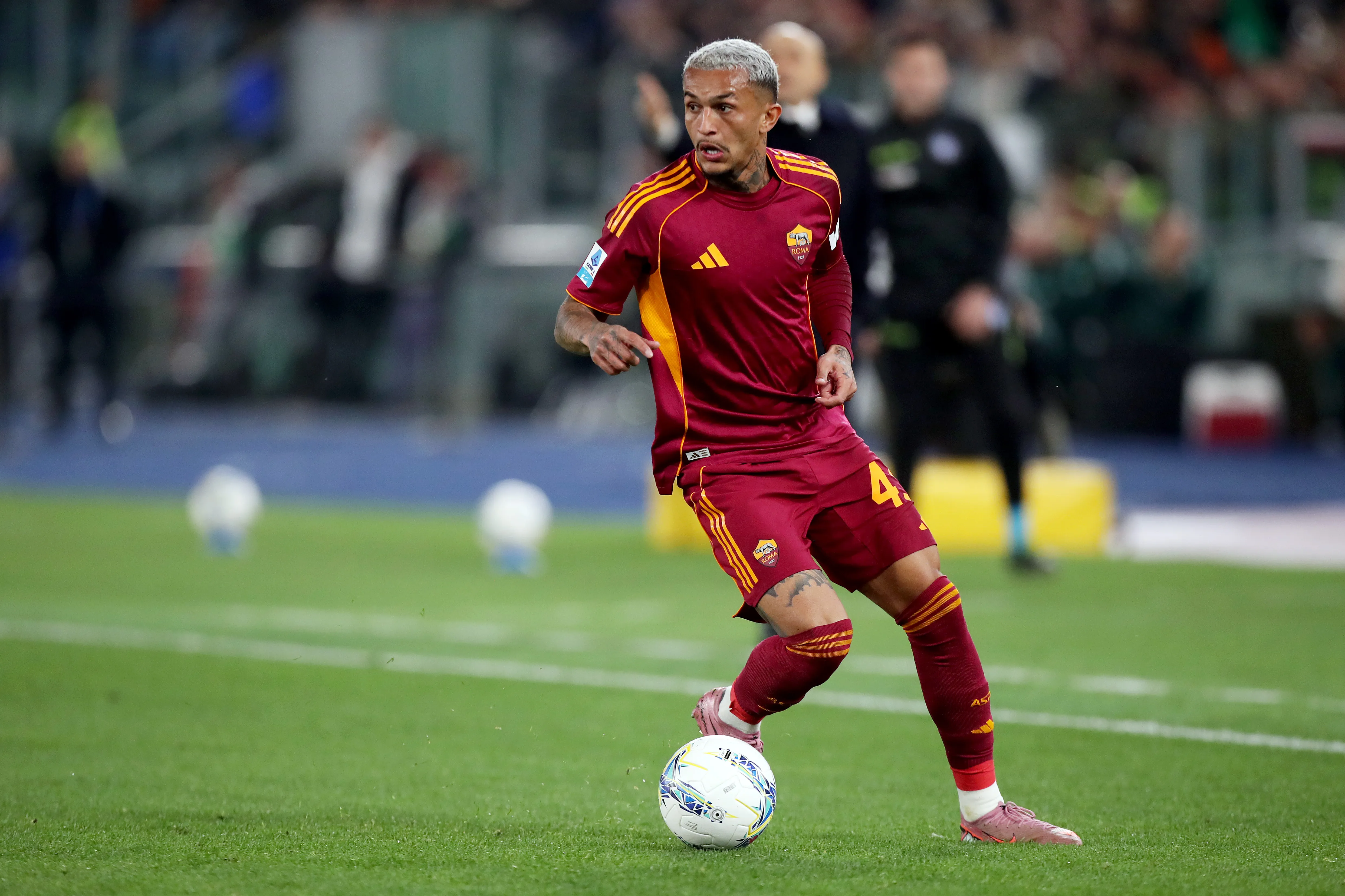 Wesley em campo com a Roma (Foto: Paolo Bruno/Getty Images)