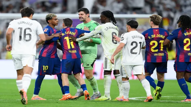 Barça e Real em LaLiga 2025/26 – David Ramos/Getty Images