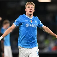 Napoli fica perto de compra definitiva de Hojlund