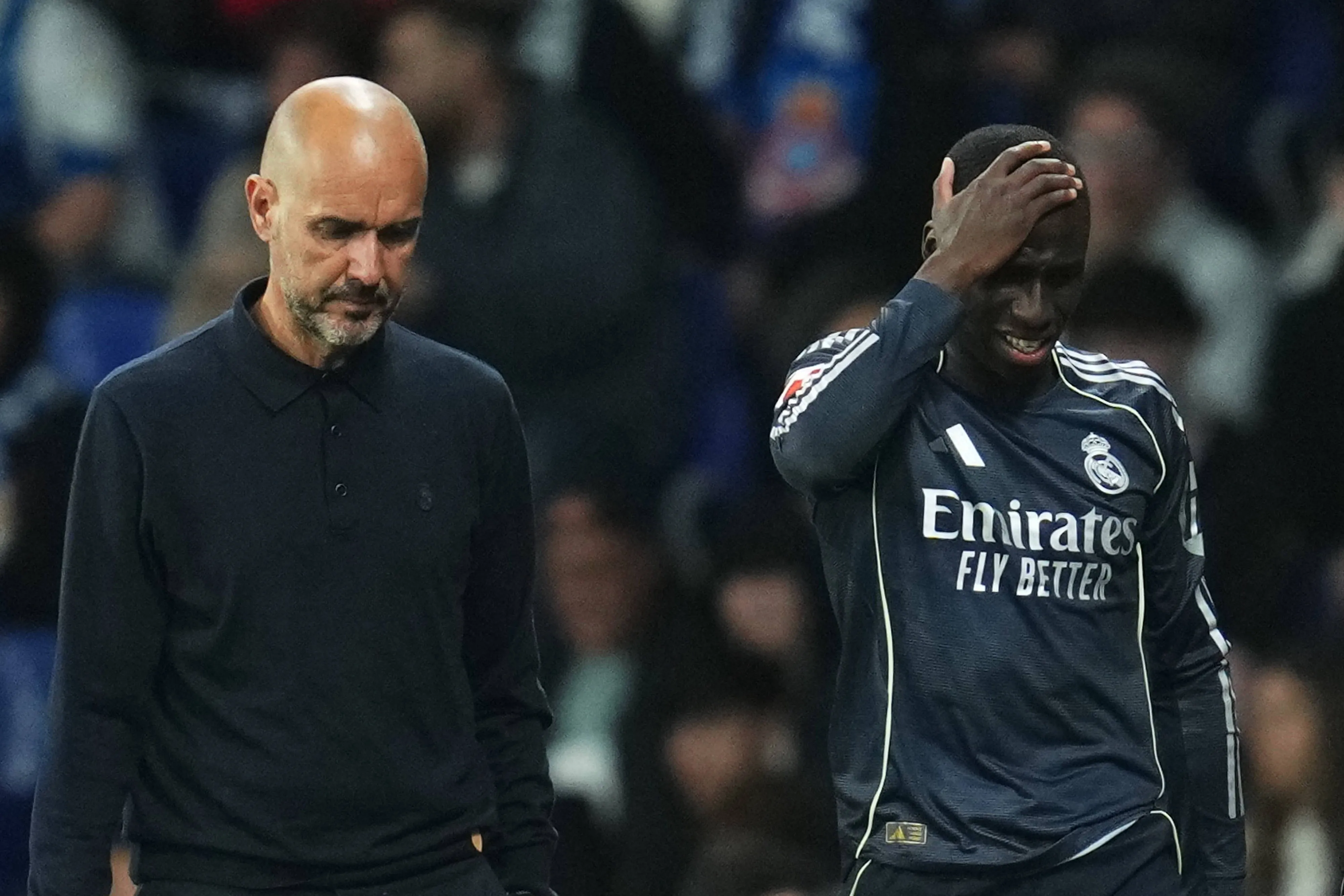 Mendy sofreu a lesão na 34ª rodada e foi submetido à cirurgia. Ele será desfalque por quatro a cinco meses. Foto: IMAGO /&nbsp;Pressinphoto