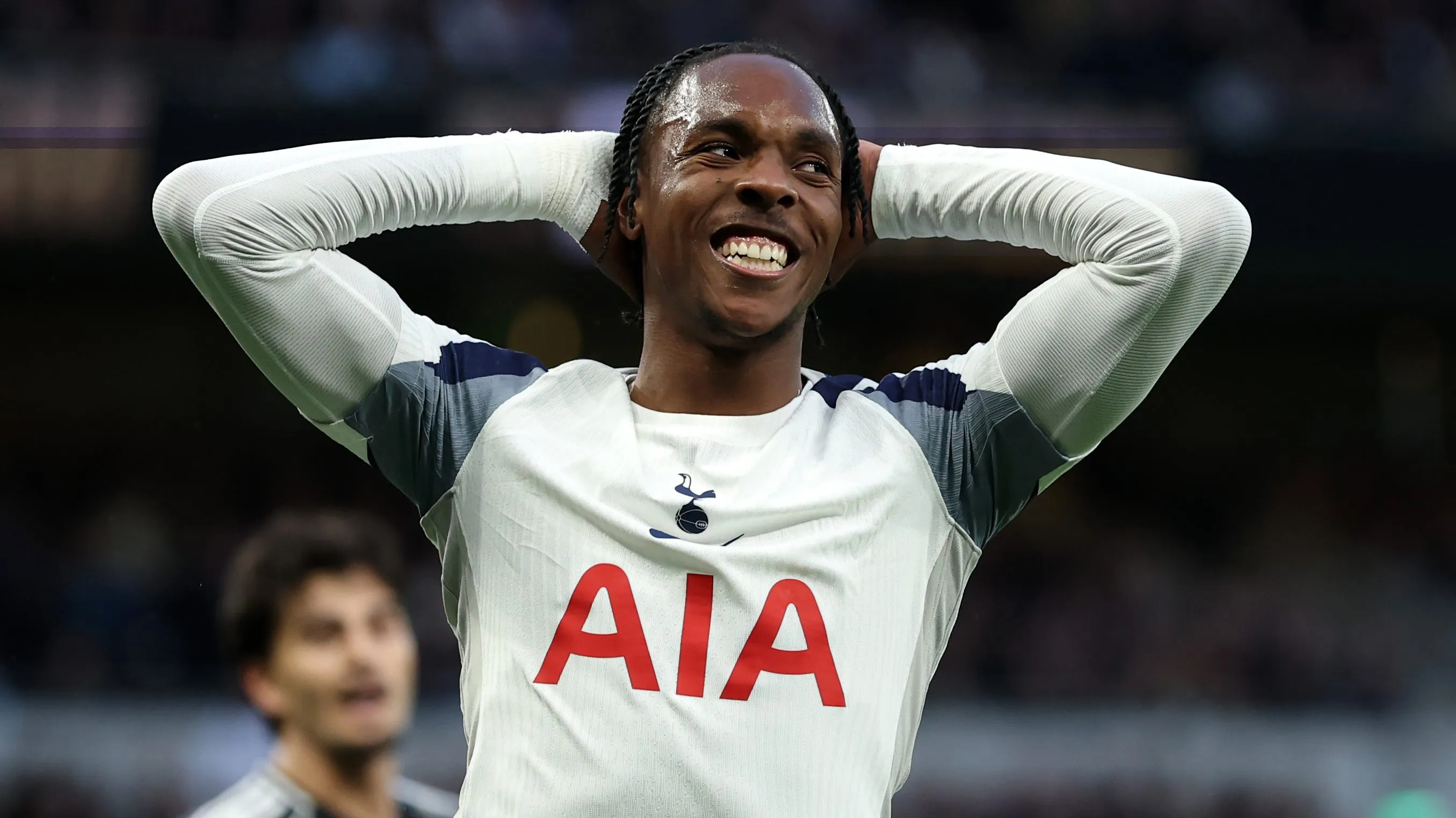Mathys Tel abriu o placar para o Tottenham. Foto: Justin Setterfield/Getty Images