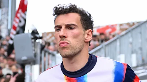 Goretzka entrando em campo pelo Bayern. (Photo by Stuart Franklin/Getty Images)