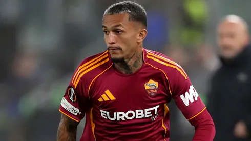 Wesley em campo com a camisa da Roma. Foto: Paolo Bruno/Getty Images