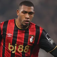 Liverpool mira Rayan e outros cinco atacantes