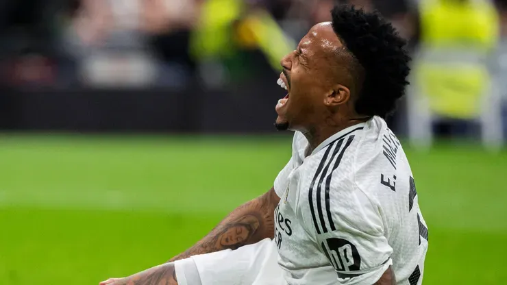 Éder Militão se lesiona pelo Real Madrid (IMAGO / Alberto Gardin)