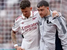 Arsenal perde Ben White para reta final da temporada