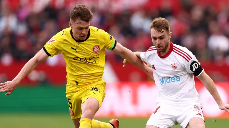Girona e Sevilla durante partida. (Foto: Fran Santiago/Getty Images)