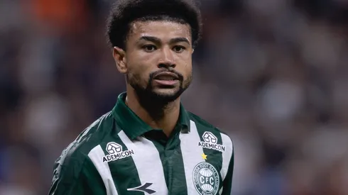 Tottenham quer fechar a contratação de Lucas Ronier, do Coritiba. Foto: Ettore Chiereguini/AGIF