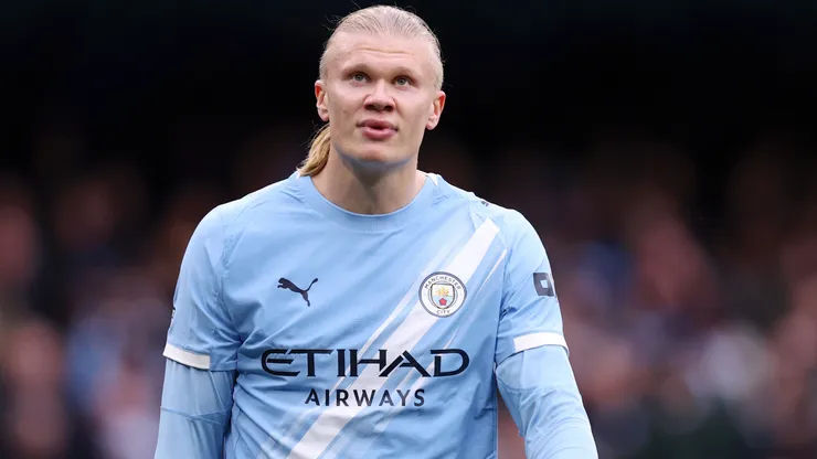 Haaland em campo pelo Manchester City. Foto: Naomi Baker/Getty Images