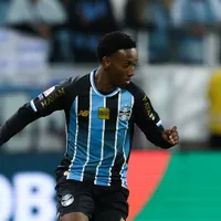 PSG, Newcastle e mais cinco clubes monitoram Gabriel Mec