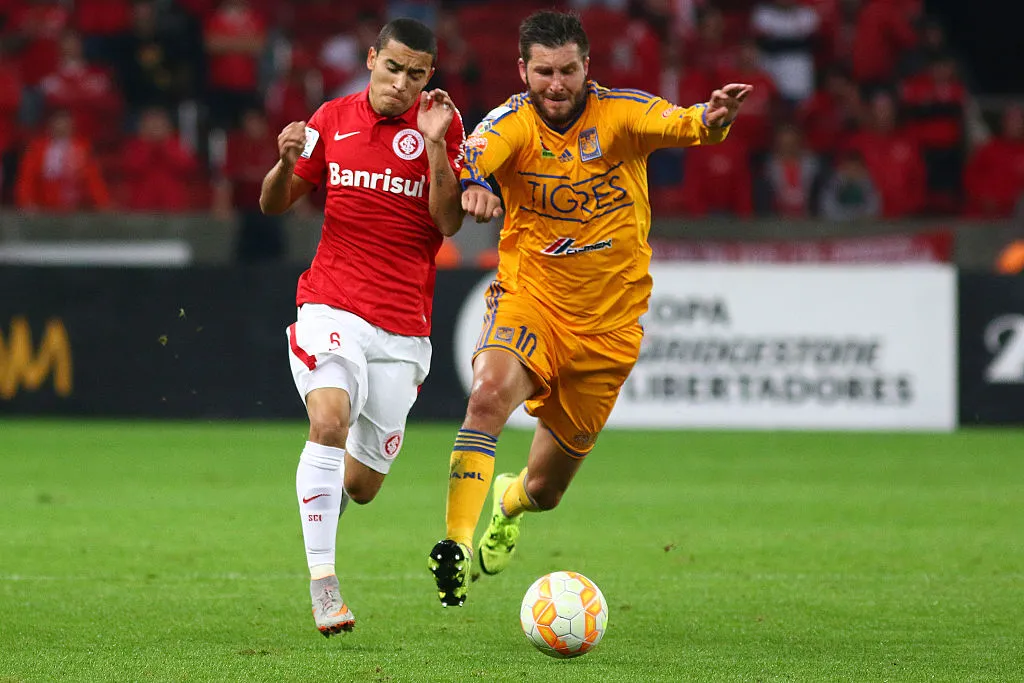 Tigres e Internacional se enfrentaram em 2015 na Libertadores. (Photo by Lucas Uebel/Getty Images)