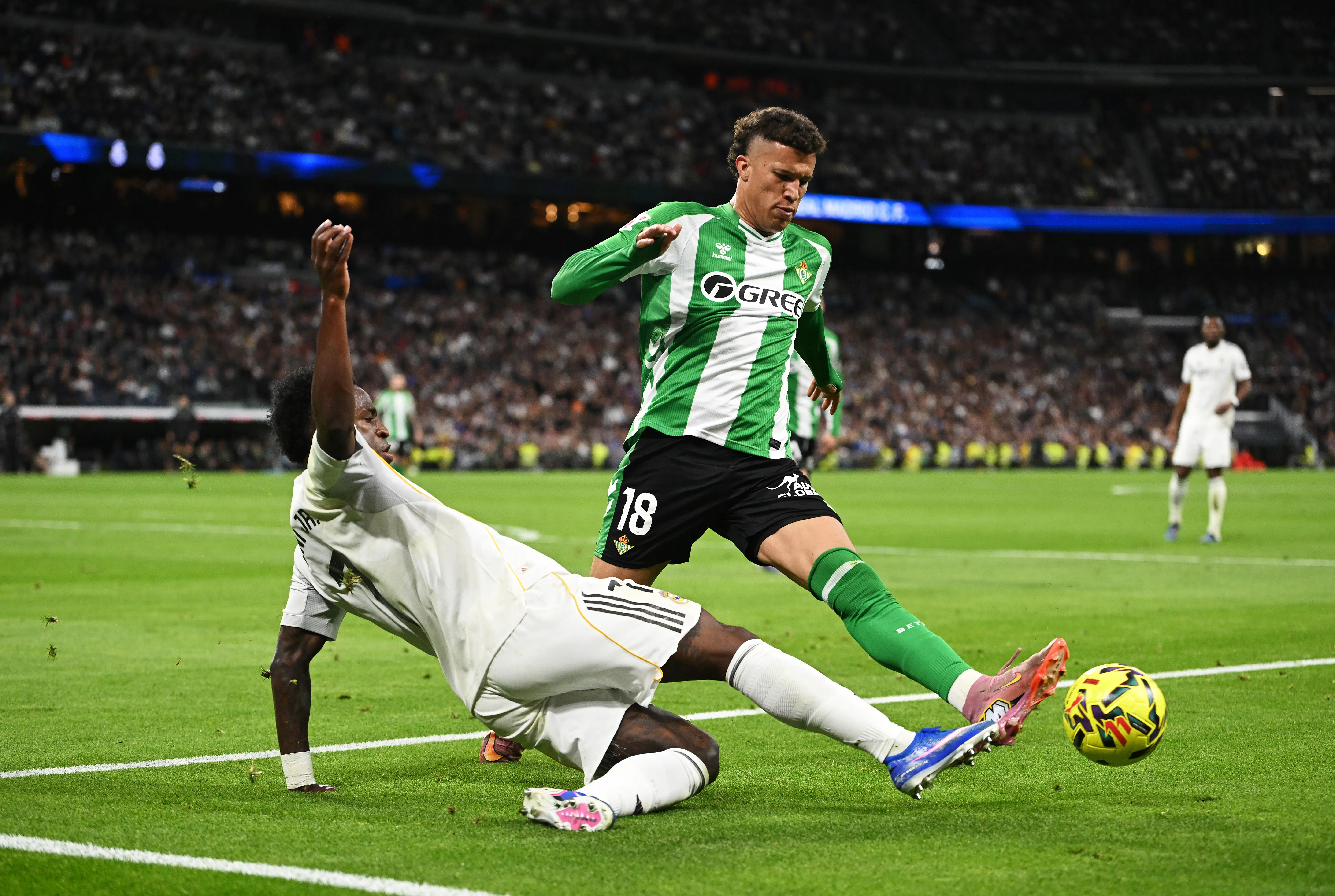 Deossa em jogo contra o Real Madrid. Foto: Denis Doyle/Getty Images