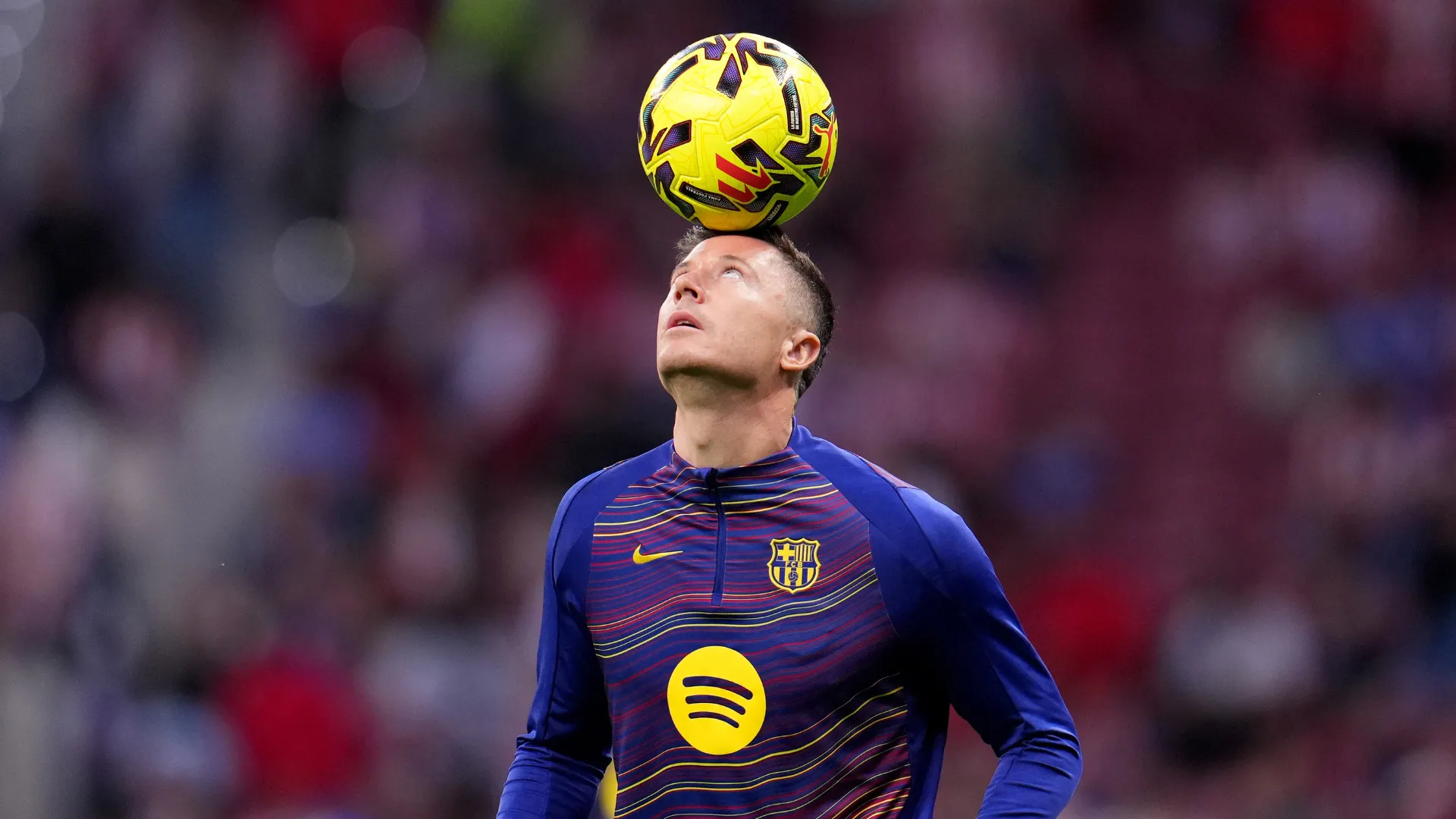 Robert Lewandowski em aquecimento do Barcelona