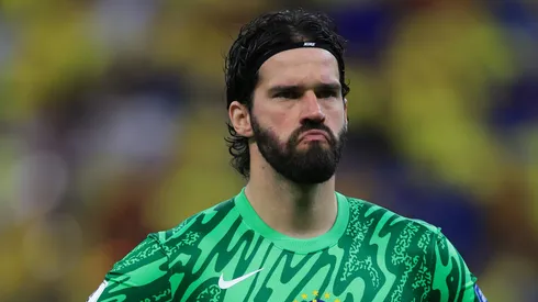 Alisson merece ser o goleiro titular do Brasil na Copa do Mundo. Foto: Buda Mendes/Getty Images
