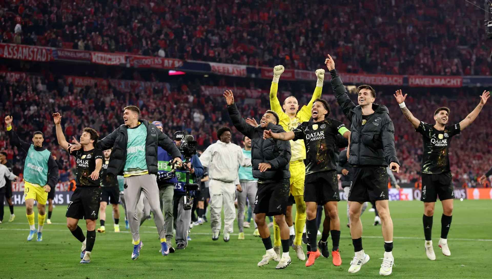 PSG comemora a progressão para final da Champions League. Foto: Alex Grimm/Getty Images