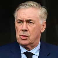 Ancelotti tem dúvidas entre Pedro ou João Pedro no ataque