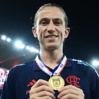 Filipe Luís é sondado pelo Bayer Leverkusen