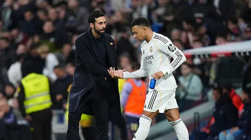 Mbappé vive problema com Arbeloa. Angel Martinez/Getty Images.