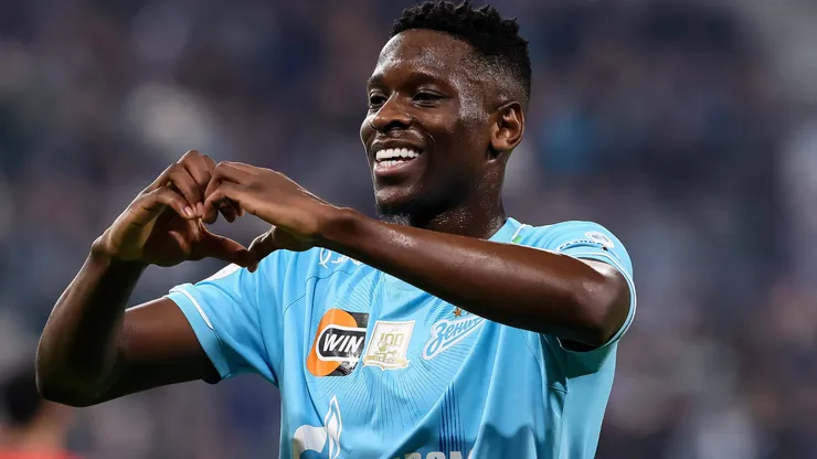 Luiz Henrique em uma partida com as cores do Zenit. Foto: IMAGO / NurPhoto
