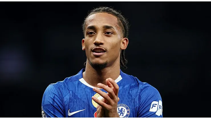 João Pedro é alvo do Barcelona e seu agente quer saber os planos do Chelsea par seu futuro (Foto: Alex Pantling/Getty Images)