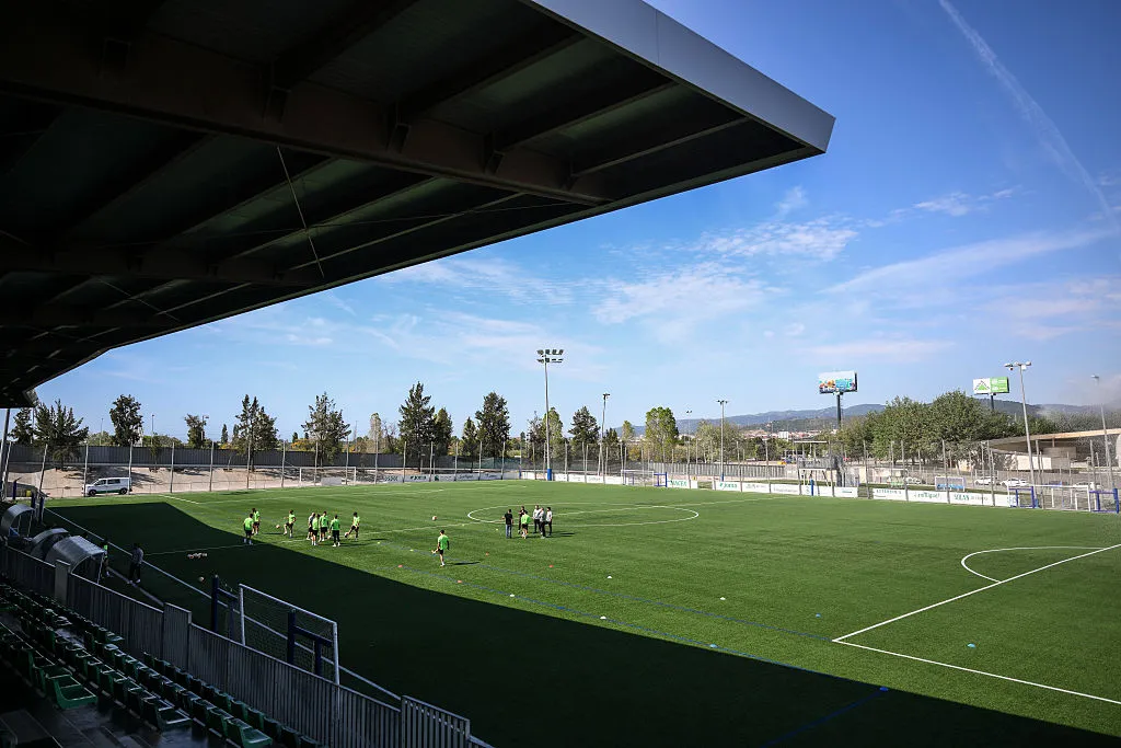 Estádio do Cornella, clube comprado por Messi - Foto: David Ramos/Getty Images