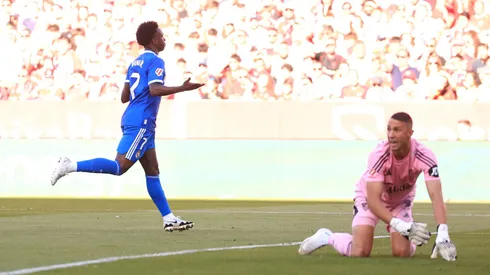 Vini Jr. comemorando gol do Real contra o Sevilla