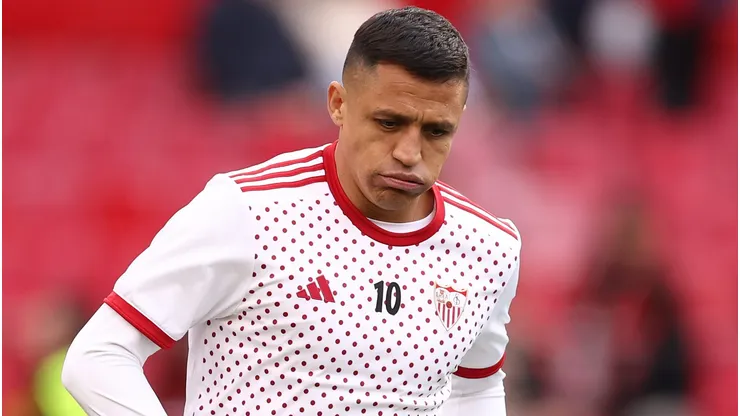 Alexis Sánchez durante jogo do Sevilla. (Photo by Fran Santiago/Getty Images)
