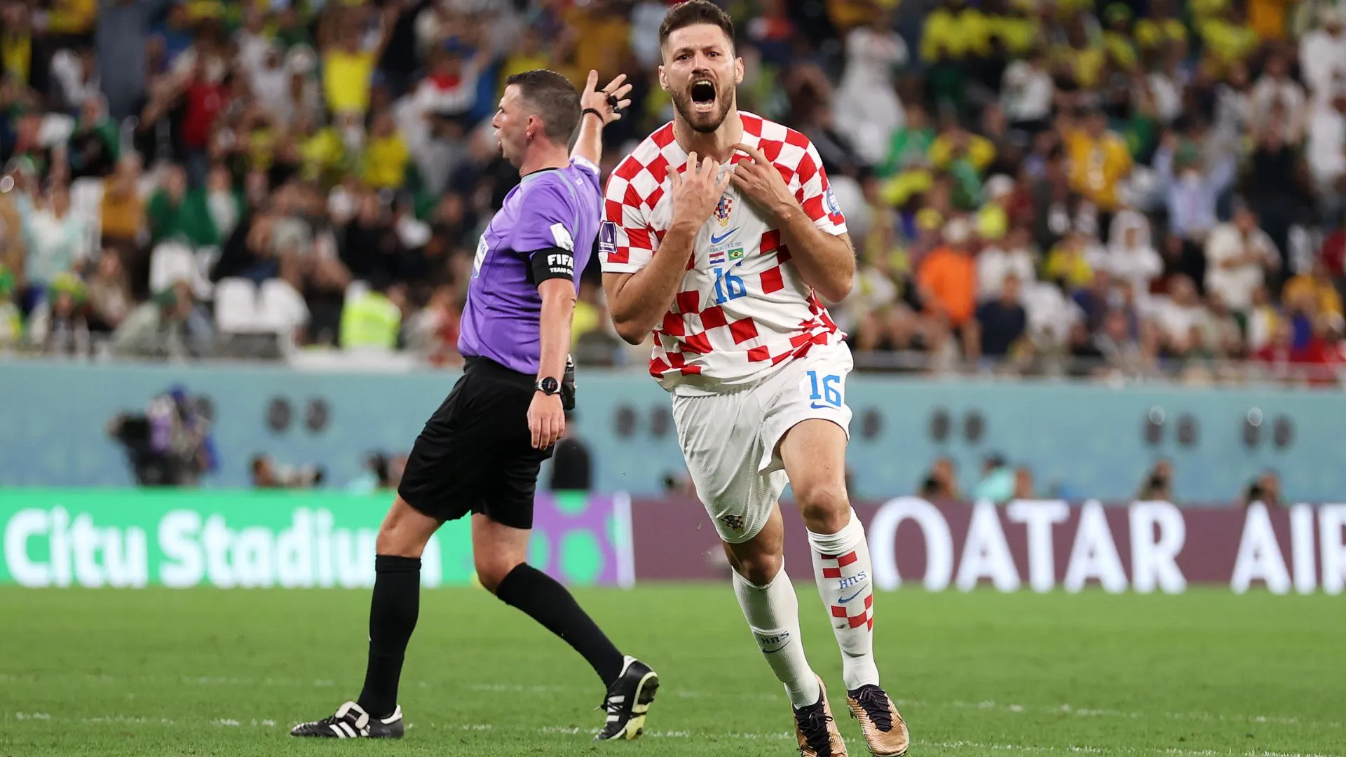 Petkovic após o gol contra o Brasil (foto: Lars Baron/Getty Images)