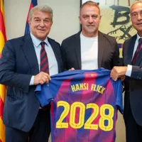 Oficial! Barcelona renova com Hansi Flick